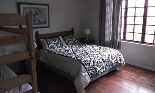 Homebase Melville Backpackers Йоханесбург Екстериор снимка