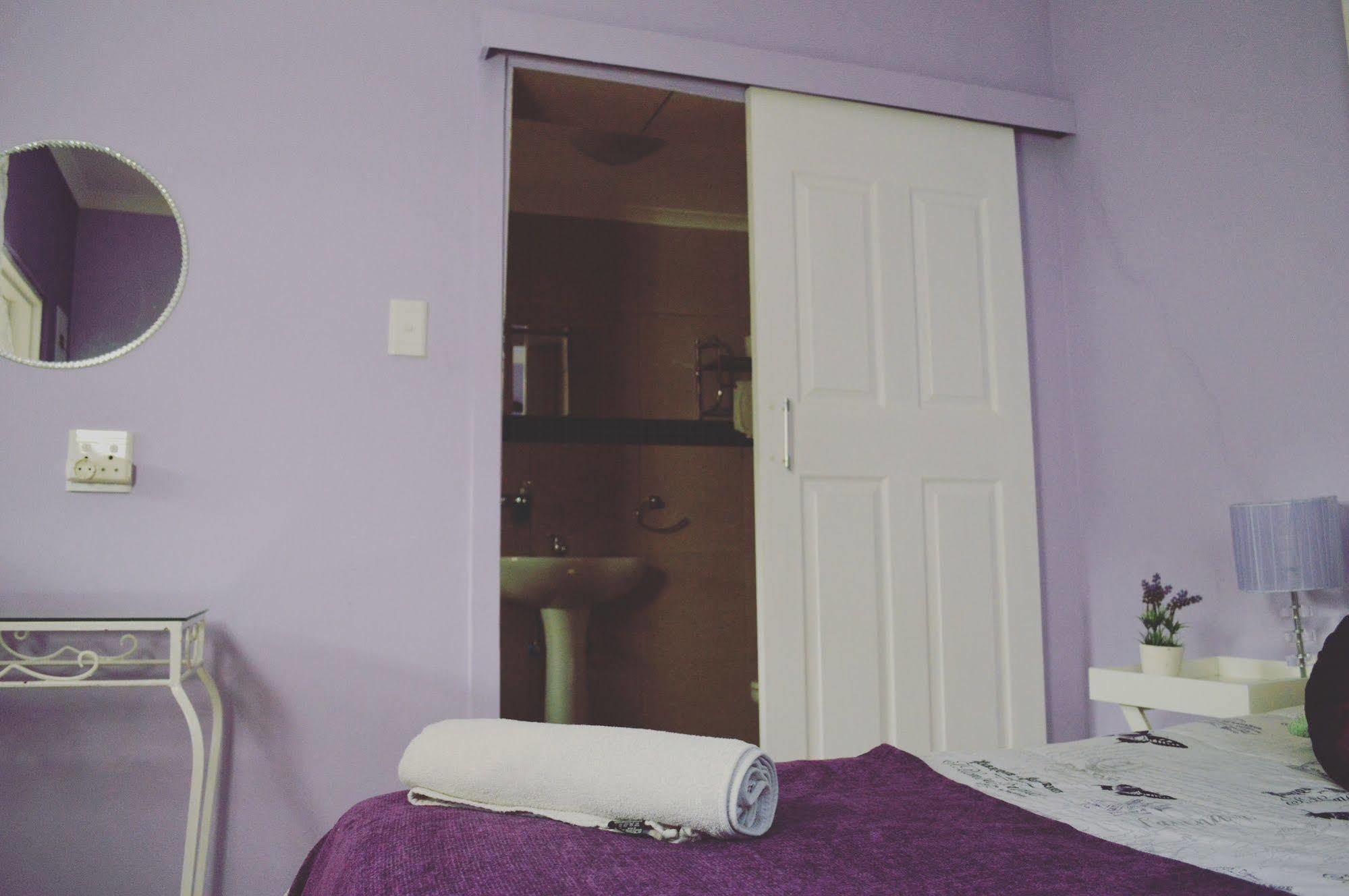 Homebase Melville Backpackers Йоханесбург Екстериор снимка